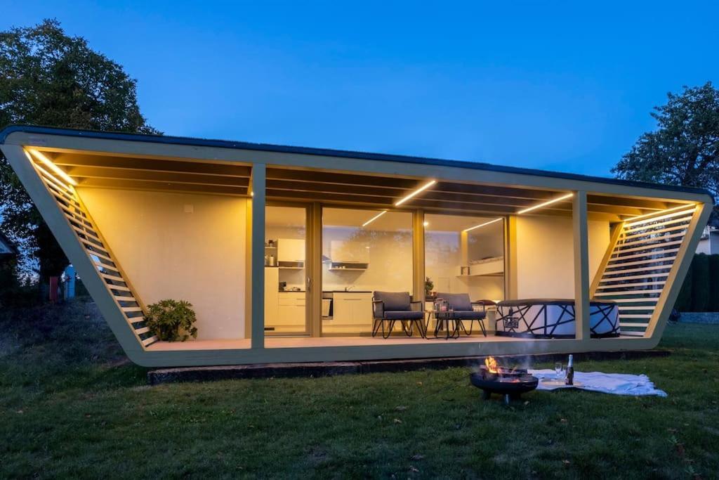 Holiday House Hona Lux Velike Lasce Exterior photo